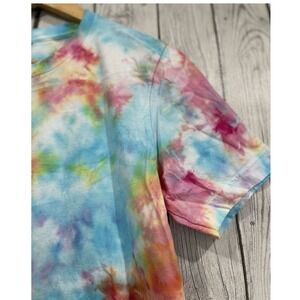 Bella Canvas Tie Dye T Shirt Blue Pink Yellow Short Sleeve Crew Neck‎ M Handmade